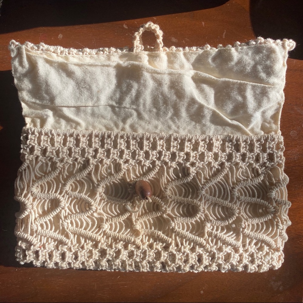 Vintage 1970s Handmade Macrame Clutch - Picture 3 of 4